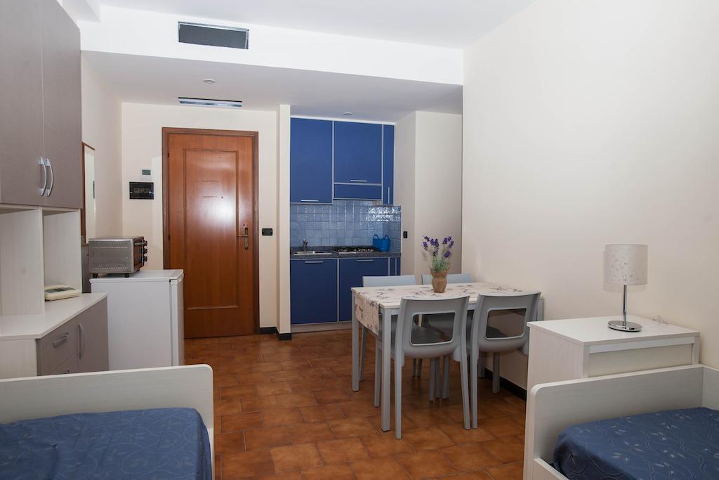 إمبيريا Residence Rta Villa Marina المظهر الخارجي الصورة
