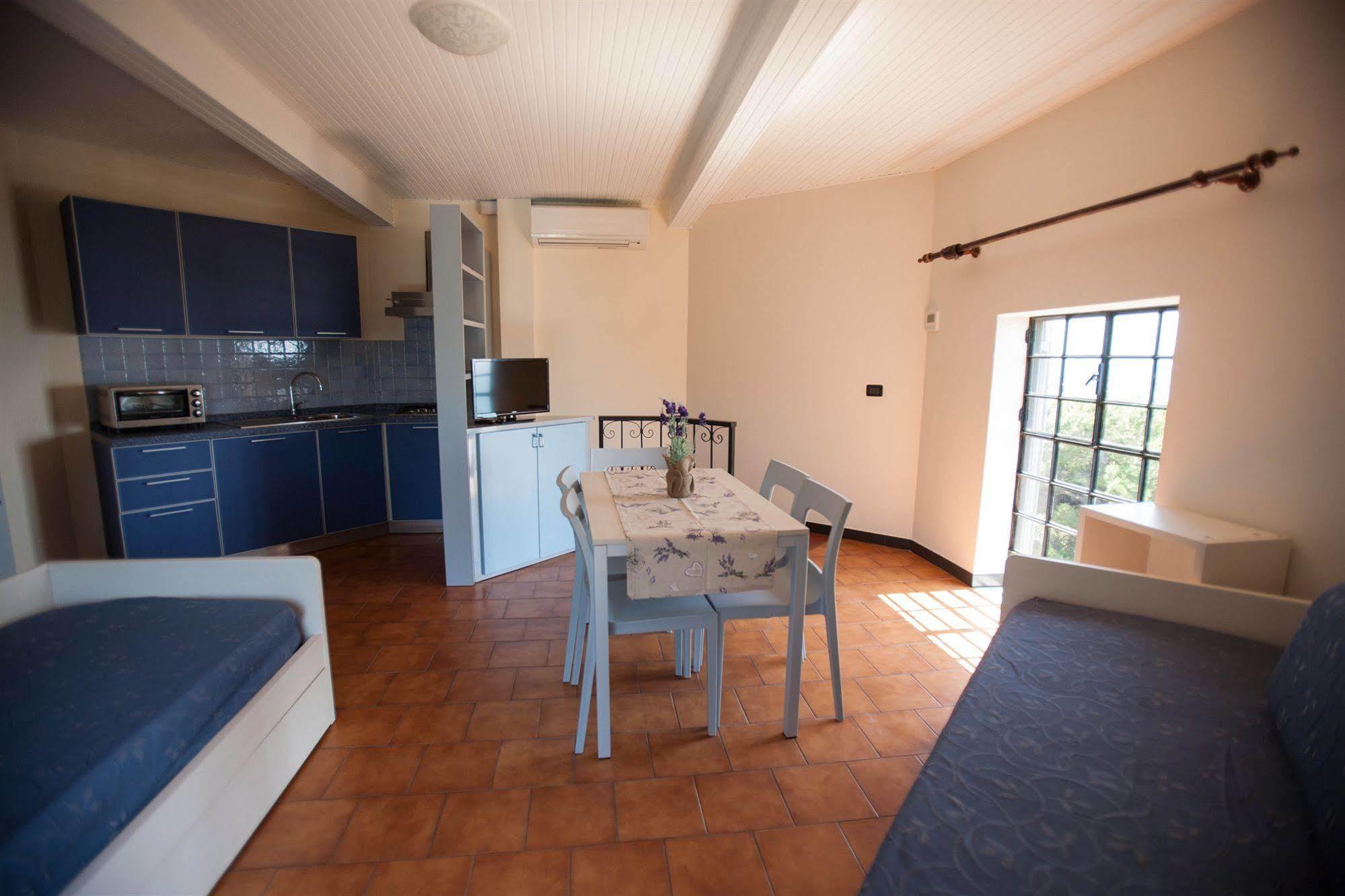 إمبيريا Residence Rta Villa Marina المظهر الخارجي الصورة