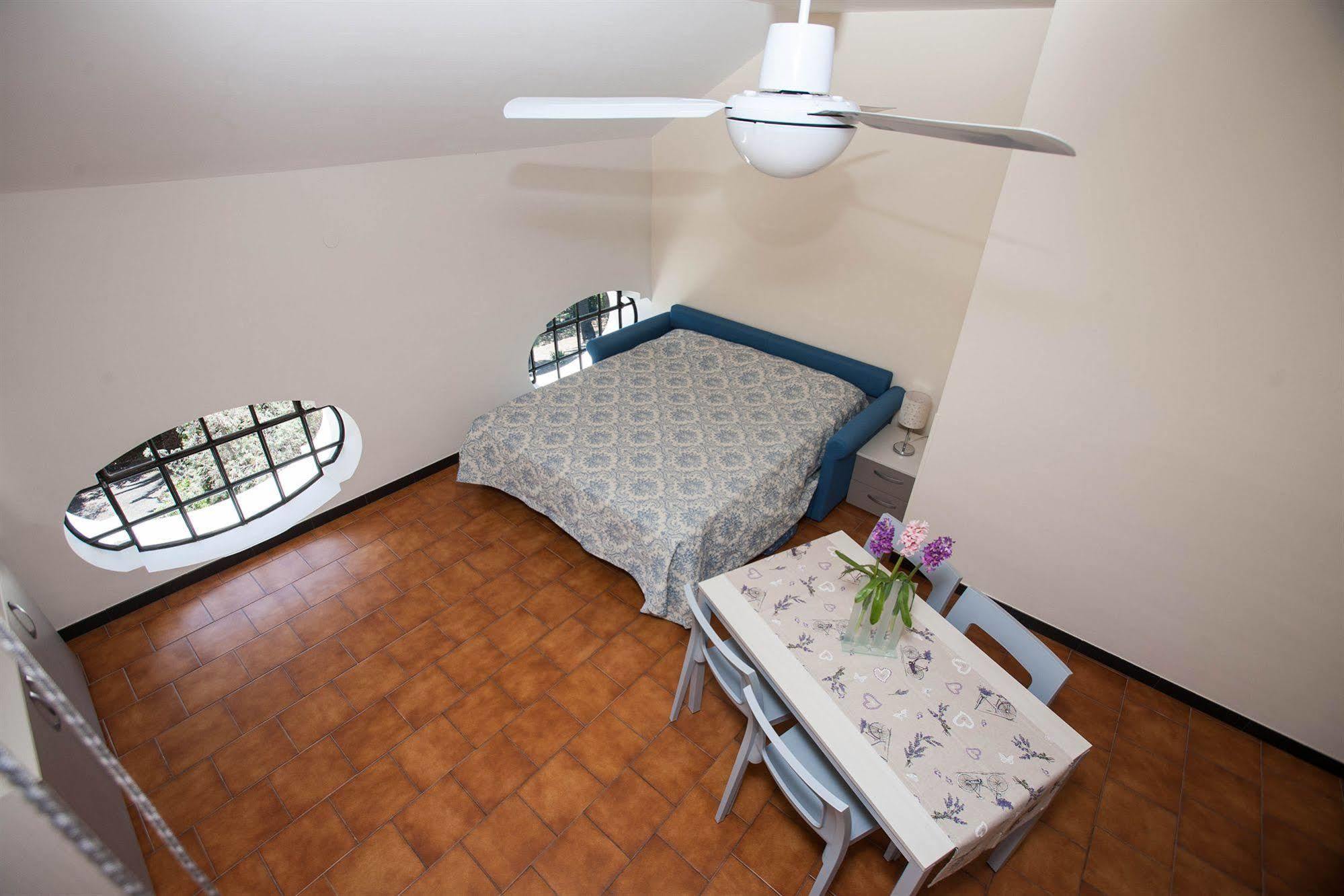 إمبيريا Residence Rta Villa Marina المظهر الخارجي الصورة